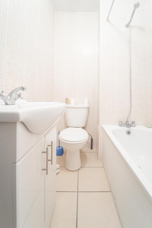 Cozy London Rooms エクステリア 写真